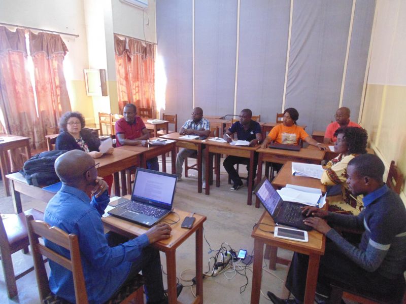 Atelier recherche action travaux de groupe CS Tshiamilemba